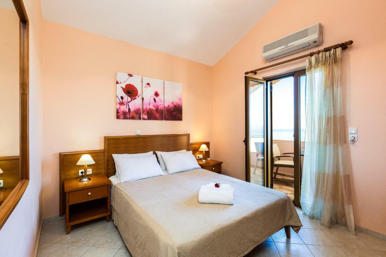 Maroulas Villas Ioanna & Stavros, Private Pools, Bbq & Seaview, By Thinkvilla Bagian luar foto