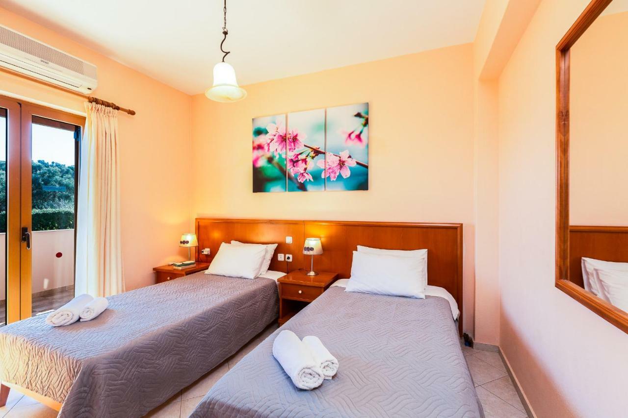Maroulas Villas Ioanna & Stavros, Private Pools, Bbq & Seaview, By Thinkvilla Bagian luar foto